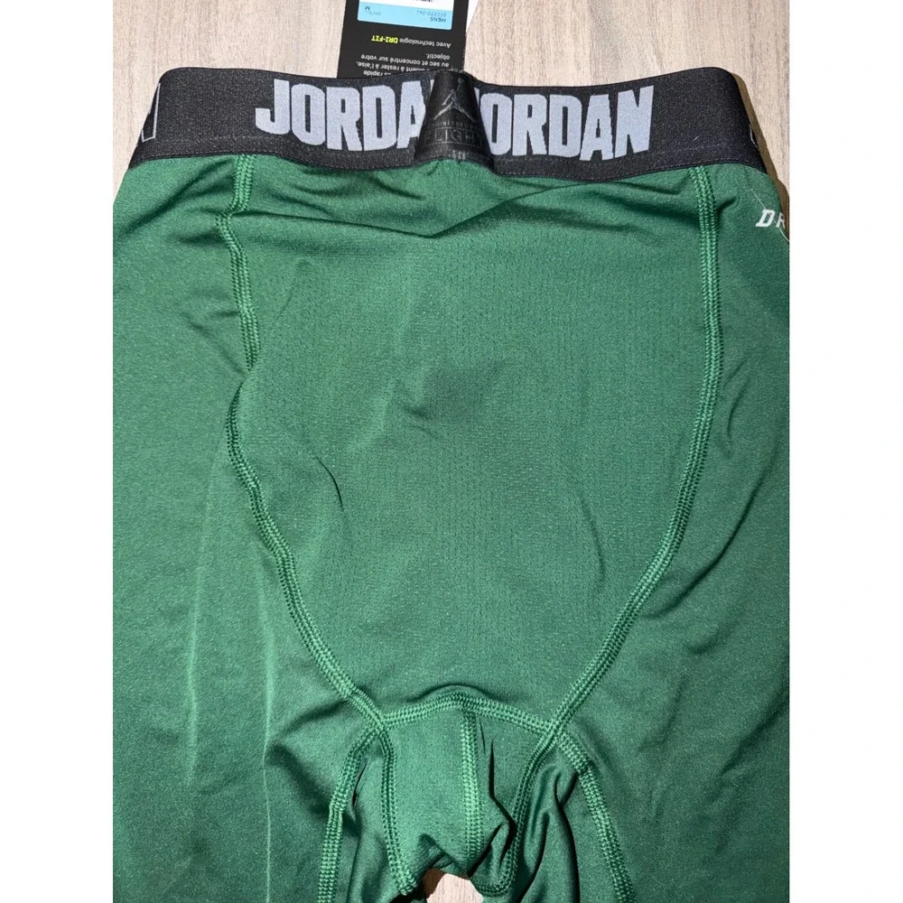 Jordan Training Dri-FIT Compression Tights Mens Medium Green Leggings 885868  N2